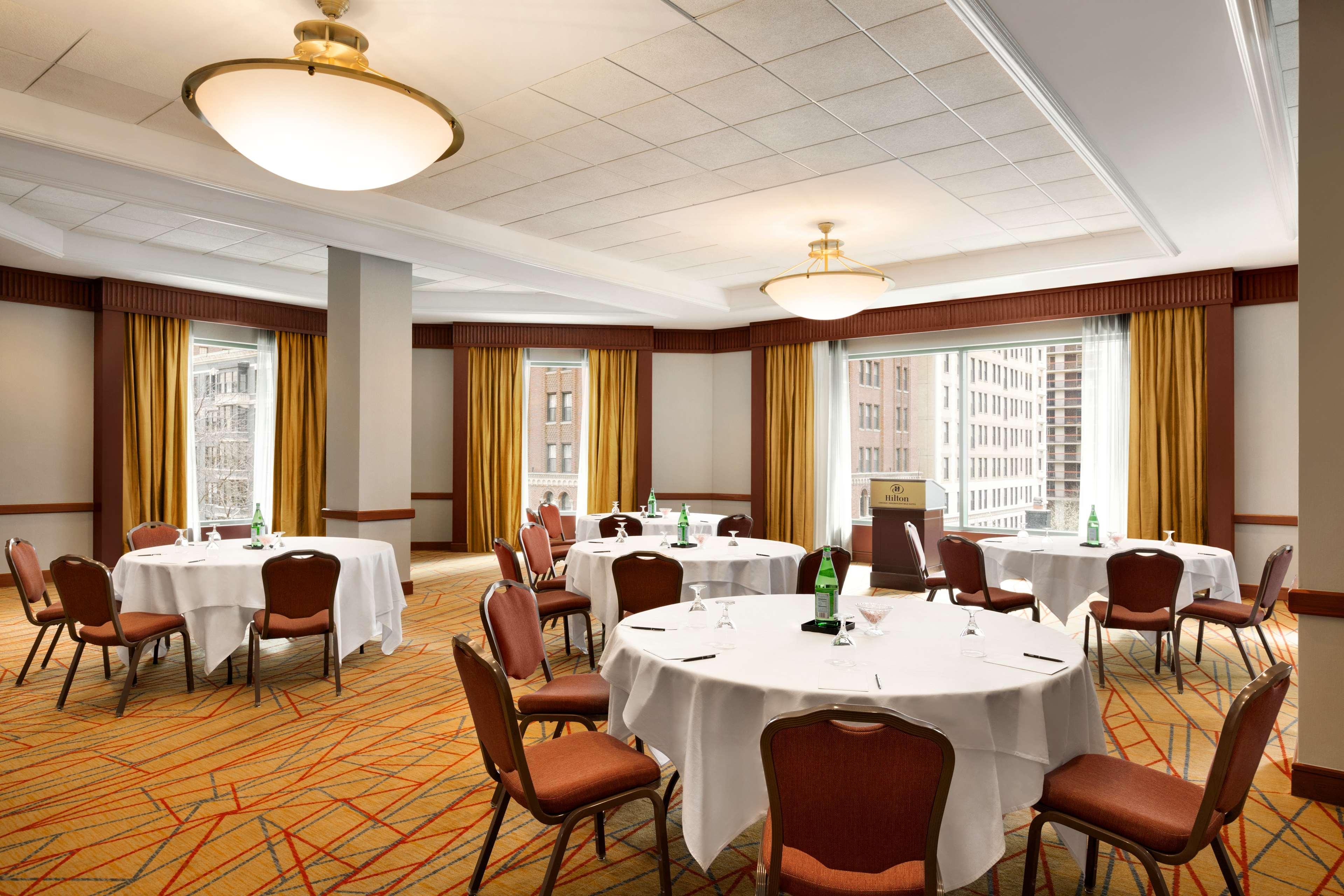 Hilton Magnificent Mile